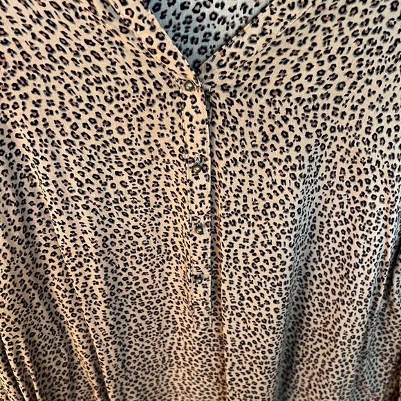 Top - Picture 3 of 5